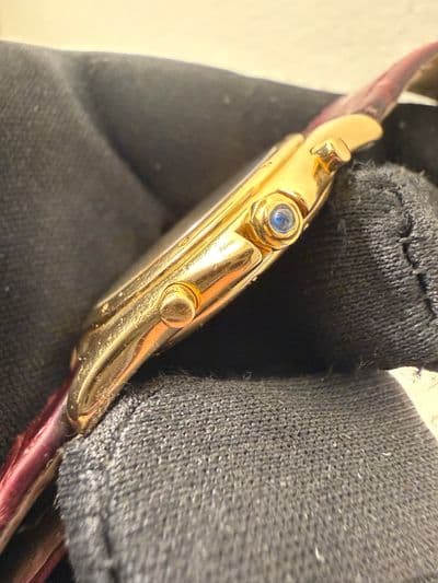 Cartier Cartier Cougar Black dial Yellow Gold Watch Only 11621 33mm Preowned Quartz — photo 3