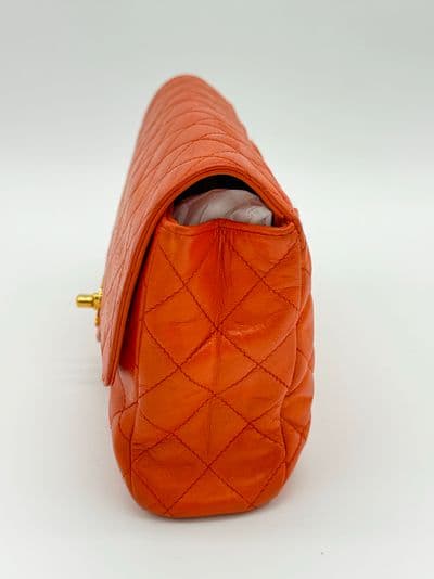 Chanel Chanel Vintage Classique lambskin medium clutch — photo 4
