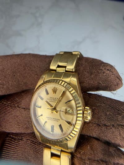 Rolex Rolex Dtejust Gold dial Yellow Gold Watch Only 6917 Preowned Automatic — photo 3