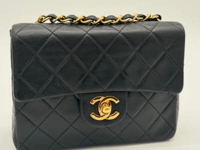 Chanel Chanel Mini vintage lambskin flap bag 24kt hardware — photo 2