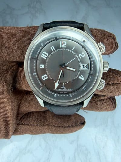 Jaeger-LeCoultre Jaeger-LeCoultre Aston Martin Silver dial Watch Only 190.T97 Preowned Automatic — photo 1
