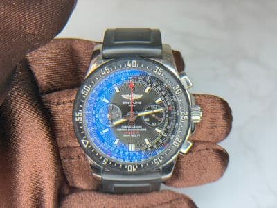 Breitling Breitling Avenger Skyland Black dial Watch Only A27364 Preowned Automatic — photo 7
